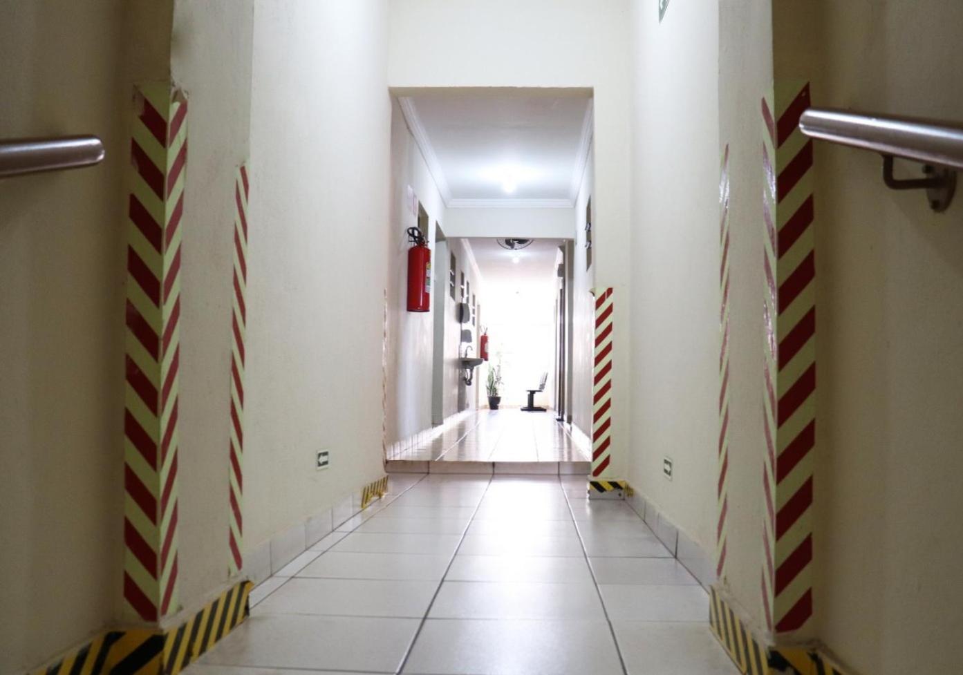 Hotel Gringos Londrina Exteriör bild